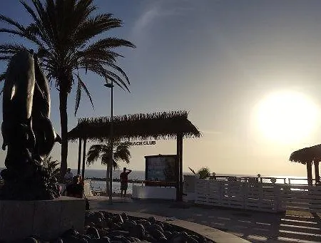 Monkey Beach Apartman *